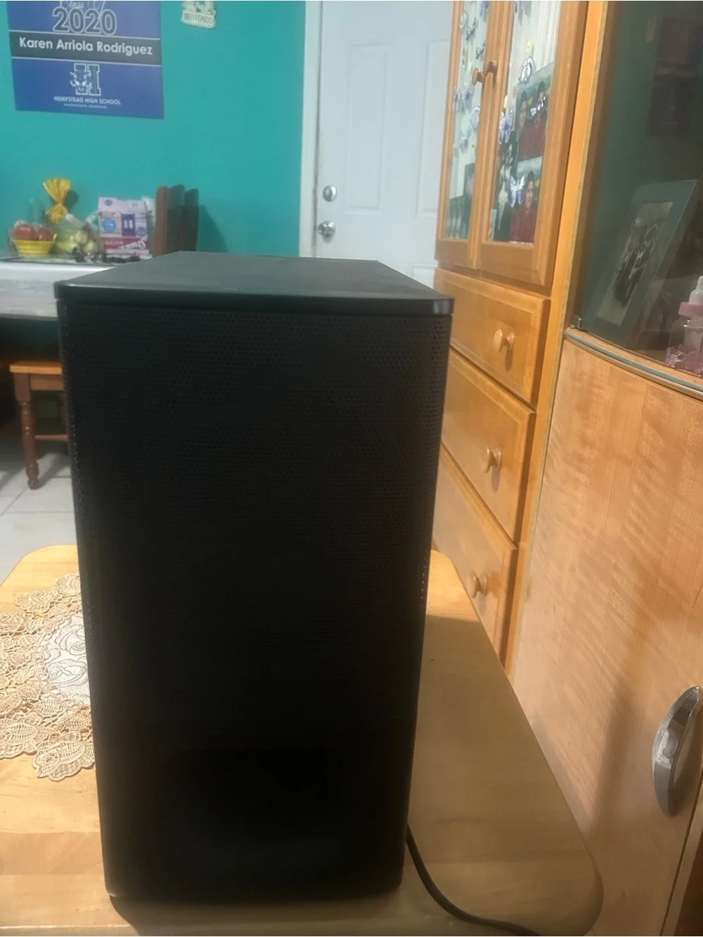 Sony Black Tower Speaker - Slim Vertical Design